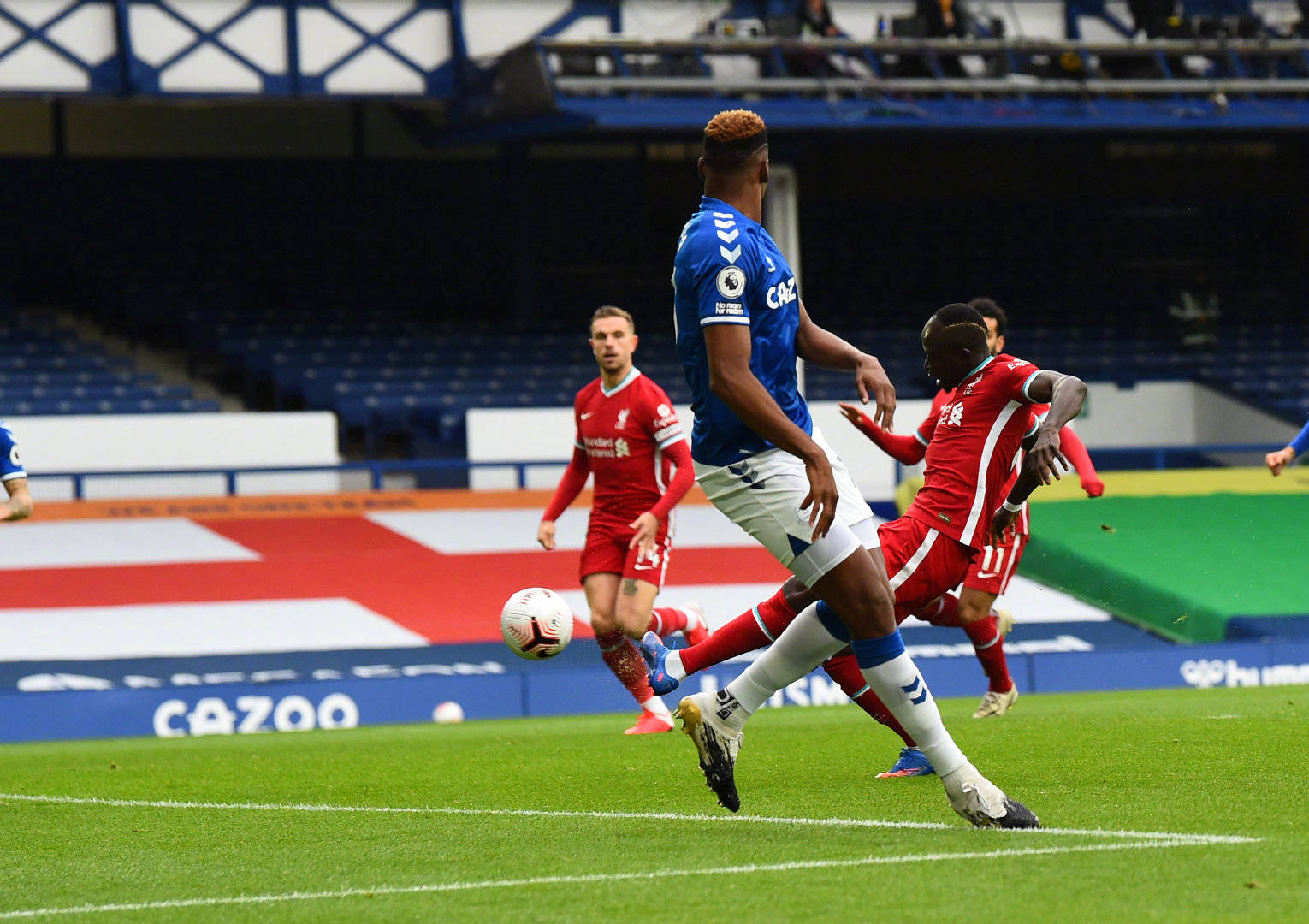 在本菲卡与 在本菲卡与